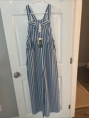 Halara brand new romper size small